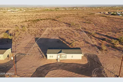 2239 S 357th Drive, Tonopah, AZ 85354 - Photo 2