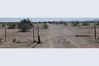 527Xx W Glendale Avenue #-, Tonopah, AZ 85354 - Photo 6