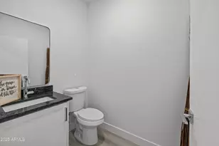 3130 N 37th St, Phoenix, AZ 85018 - Photo 6