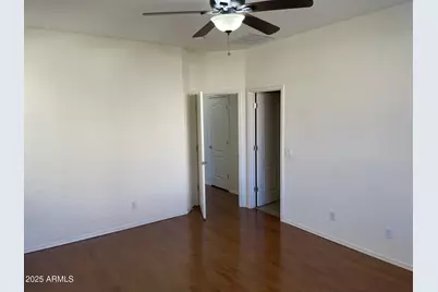 965 S Heritage Drive, Gilbert, AZ 85296 - Photo 10