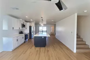 2502 E Paradise Ln, Phoenix, AZ 85032 - Photo 10