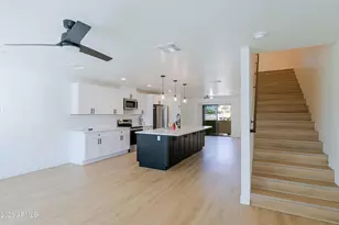 2502 E Paradise Ln, Phoenix, AZ 85032 - Photo 8
