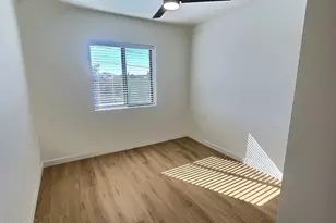 2502 E Paradise Ln, Phoenix, AZ 85032 - Photo 32