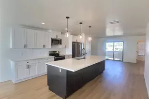 2502 E Paradise Ln, Phoenix, AZ 85032 - Photo 6
