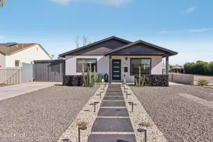 2101 North 25th Pl, Phoenix, AZ 85008 - Photo 2