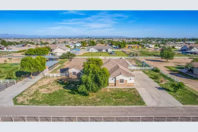36937 N Oakley Drive, San Tan Valley, AZ 85140 - Photo 14
