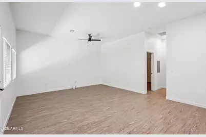 3031 W Northern Avenue #108, Phoenix, AZ 85051 - Photo 6