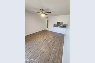 3033 E Devonshire Avenue #1028, Phoenix, AZ 85016 - Photo 6