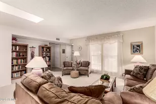 13412 W Desert Glen Dr, Sun City West, AZ 85375 - Photo 8