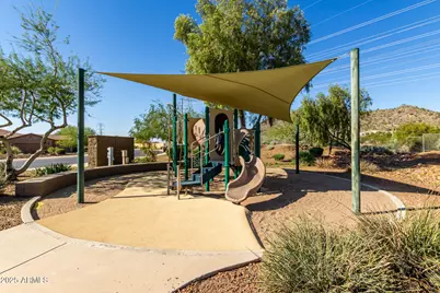 8674 W Villa Lindo Drive #8, Peoria, AZ 85383 - Photo 6