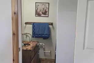 1565 Pumpkin Patch Rd, Winslow, AZ 86047 - Photo 8