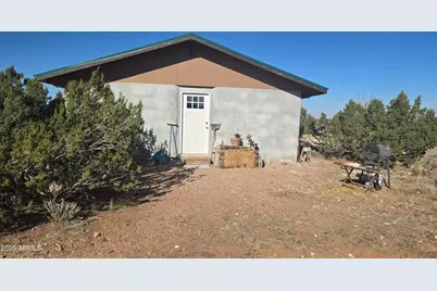 1565 Pumpkin Patch Road, Winslow, AZ 86047 - Photo 10