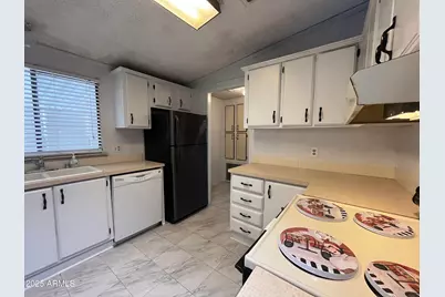 11596 W Sierra Dawn Boulevard #204, Surprise, AZ 85378 - Photo 6