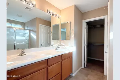 2146 W Scully Drive, Phoenix, AZ 85023 - Photo 24