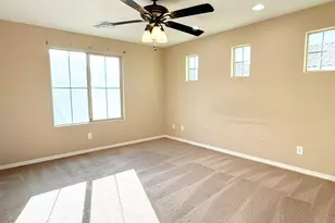 2146 W Scully Dr, Phoenix, AZ 85023 - Photo 18