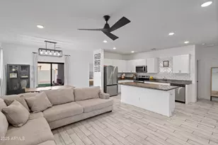 10536 W Encinas Ln, Tolleson, AZ 85353 - Photo 10
