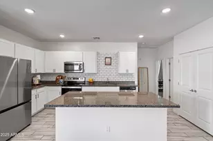 10536 W Encinas Ln, Tolleson, AZ 85353 - Photo 16