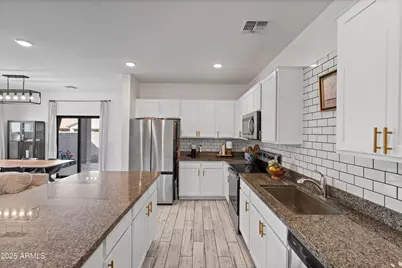 10536 W Encinas Lane, Tolleson, AZ 85353 - Photo 18