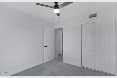 6806 W Devonshire Avenue, Phoenix, AZ 85033 - Photo 18