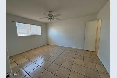 4718 N 39th Avenue, Phoenix, AZ 85019 - Photo 16