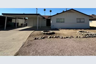 4718 N 39th Avenue, Phoenix, AZ 85019 - Photo 1