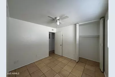 4718 N 39th Avenue, Phoenix, AZ 85019 - Photo 12
