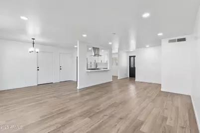 3343 N 6th Avenue, Phoenix, AZ 85013 - Photo 6