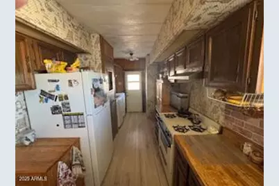 955 W 33rd S Place S, Saint Johns, AZ 85936 - Photo 8