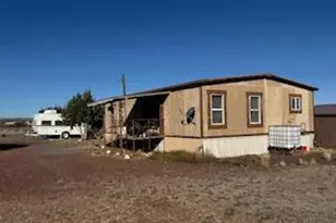 955 W 33rd S Pl S, Saint Johns, AZ 85936 - Photo 2