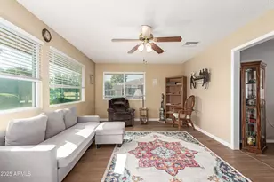 9437 W Long Hills Dr, Sun City, AZ 85351 - Photo 14