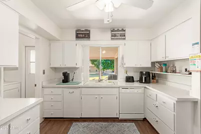 9437 W Long Hills Drive, Sun City, AZ 85351 - Photo 2