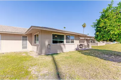 9437 W Long Hills Drive, Sun City, AZ 85351 - Photo 22