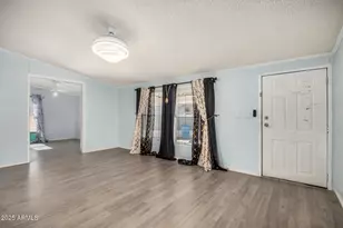 1110 W Kachina Trail, Phoenix, AZ 85041 - Photo 10