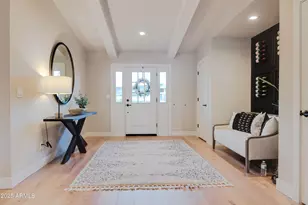 243 W Harmont Dr, Phoenix, AZ 85021 - Photo 10