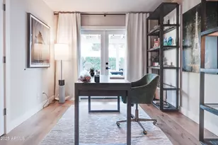 243 W Harmont Dr, Phoenix, AZ 85021 - Photo 16