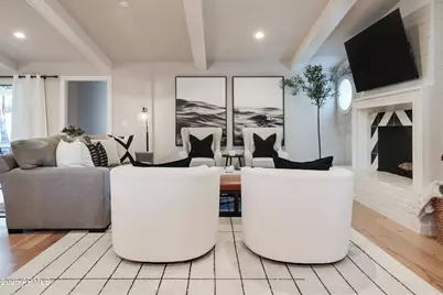 243 W Harmont Drive, Phoenix, AZ 85021 - Photo 12