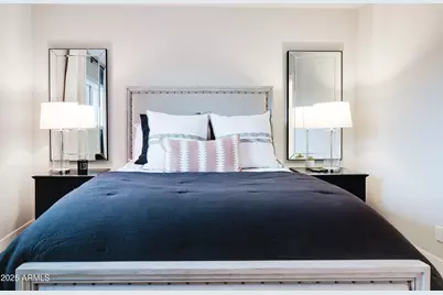 243 W Harmont Drive, Phoenix, AZ 85021 - Photo 22