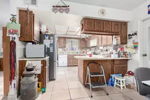 35011 N 3rd St, Phoenix, AZ 85086 - Photo 8