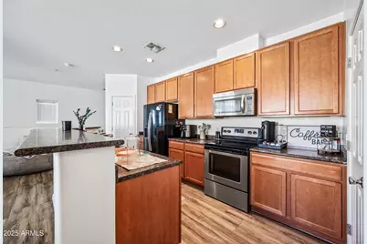 8115 W Lynwood Street, Phoenix, AZ 85043 - Photo 12