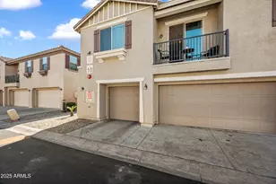 8115 W Lynwood St, Phoenix, AZ 85043 - Photo 2