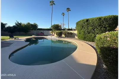 5021 W Echo Lane, Glendale, AZ 85302 - Photo 1