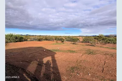 32916 N 228th Drive, Wittmann, AZ 85361 - Photo 10