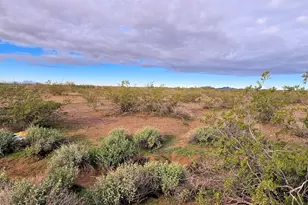 32916 N 228th Dr, Wittmann, AZ 85361 - Photo 8