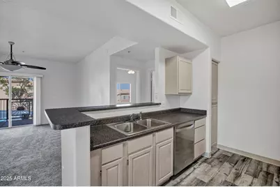 13700 N Fountain Hills Boulevard #241, Fountain Hills, AZ 85268 - Photo 10