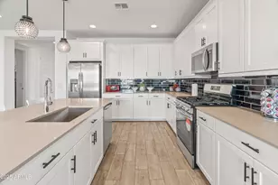 25116 N 173rd Ln, Surprise, AZ 85387 - Photo 18