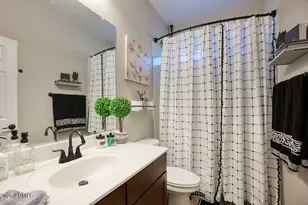 31127 N 137th Ln, Peoria, AZ 85383 - Photo 12