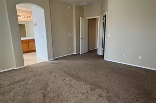 7165 S Briarwood Ct, Gilbert, AZ 85298 - Photo 14