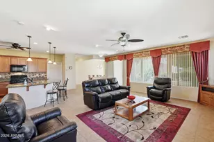 42609 W Milky Way, Maricopa, AZ 85138 - Photo 14