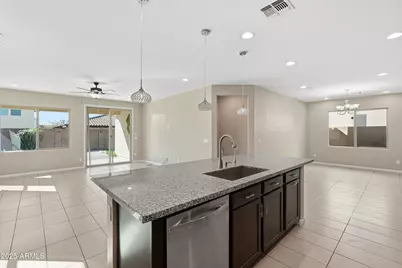 26130 N 121st Avenue, Peoria, AZ 85383 - Photo 10