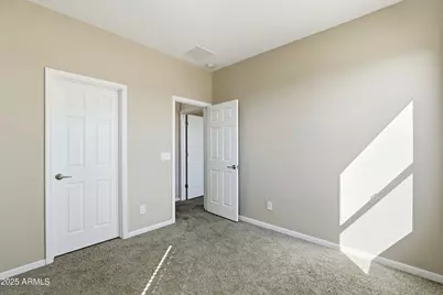 26130 N 121st Avenue, Peoria, AZ 85383 - Photo 32